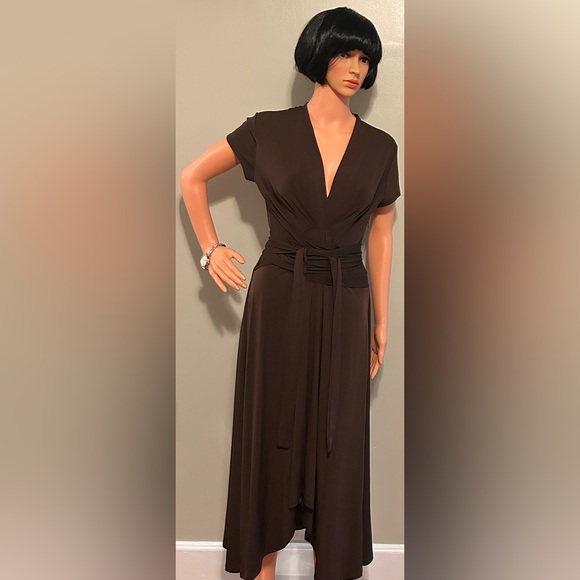 Michael Kors Faux Wrap
Brown Ho/Low Dress 12 - Picture 4 of 10